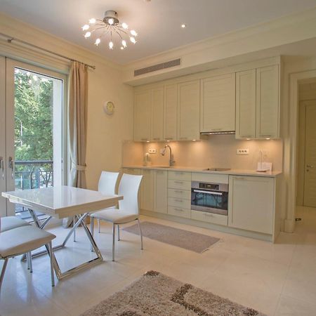 Porto Montenegro Zeta 102 - Cozy Studio تيفات المظهر الخارجي الصورة