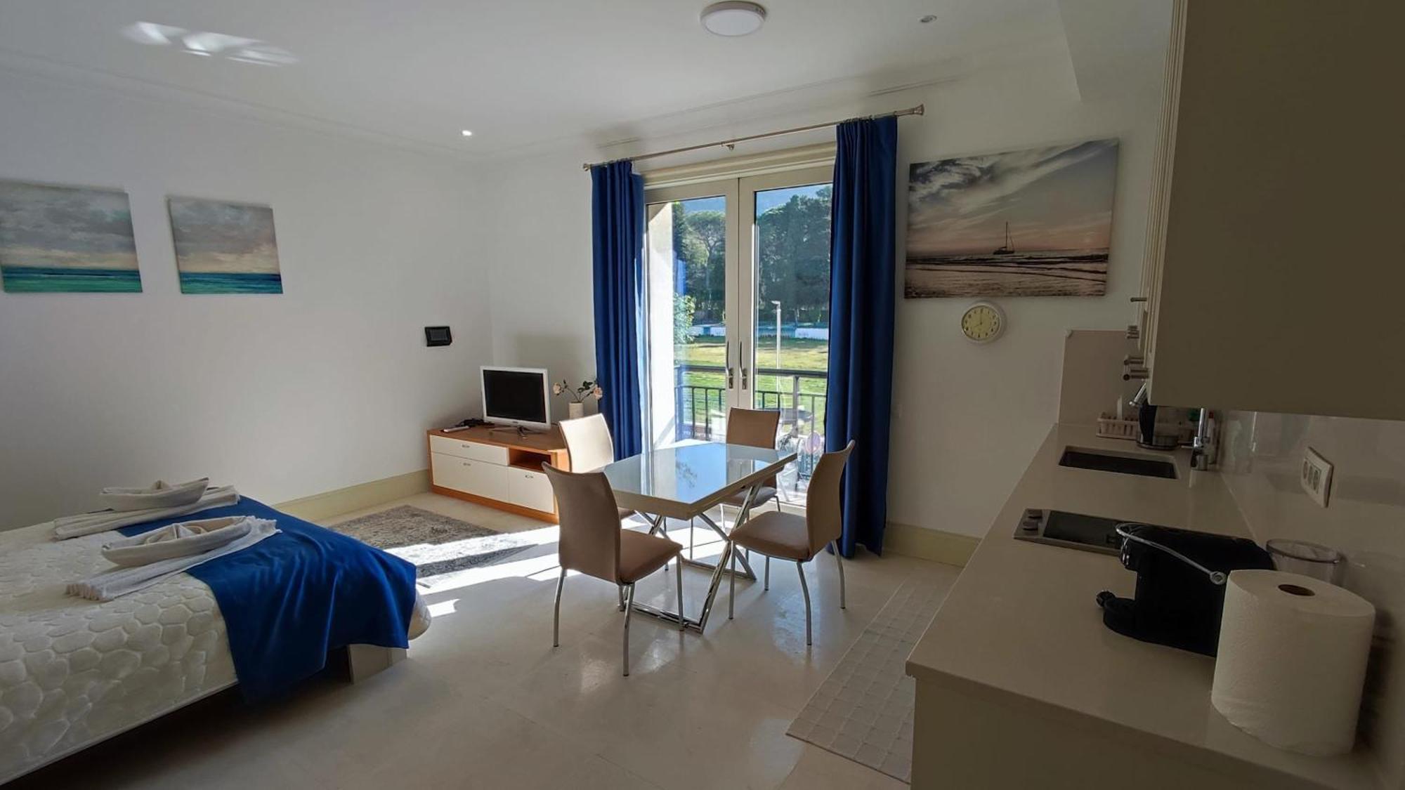 Porto Montenegro Zeta 102 - Cozy Studio تيفات المظهر الخارجي الصورة
